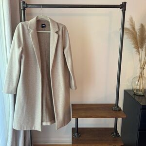 Zara jacket in Beige